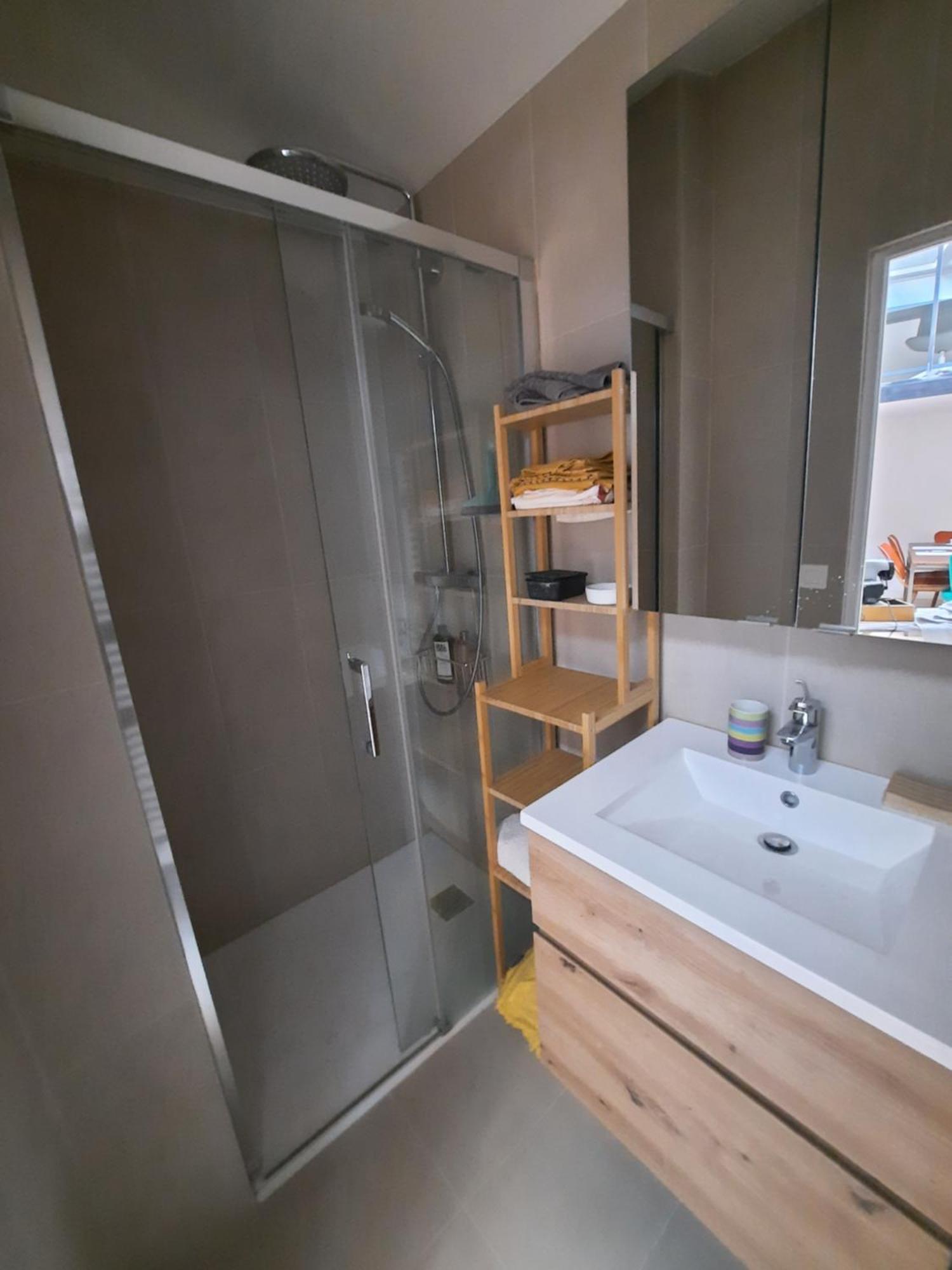 Loft 4-6 Personnes A Montmartre Accommodatie bij particulieren Parijs